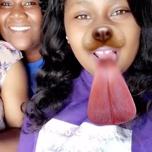 Meet your Posher, Felicia